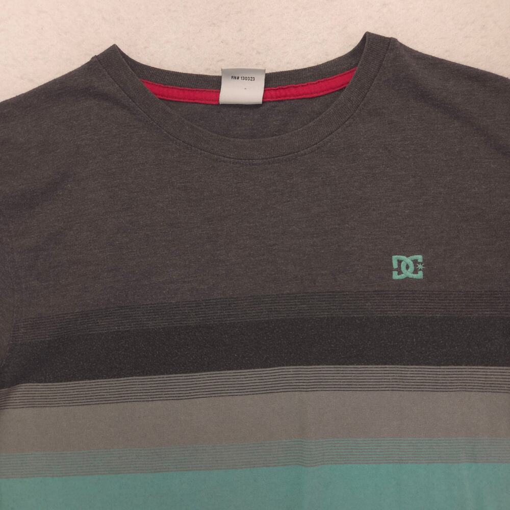DC Shoes Short Sleeve Crew Neck Casual Graphic T-Shirt Mens Size Medium M Gray